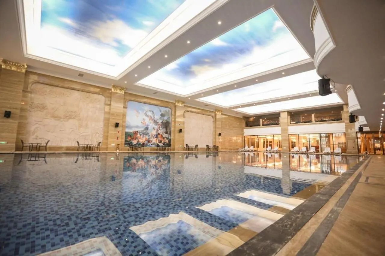 Wyndham Grand Kunming East Hotel